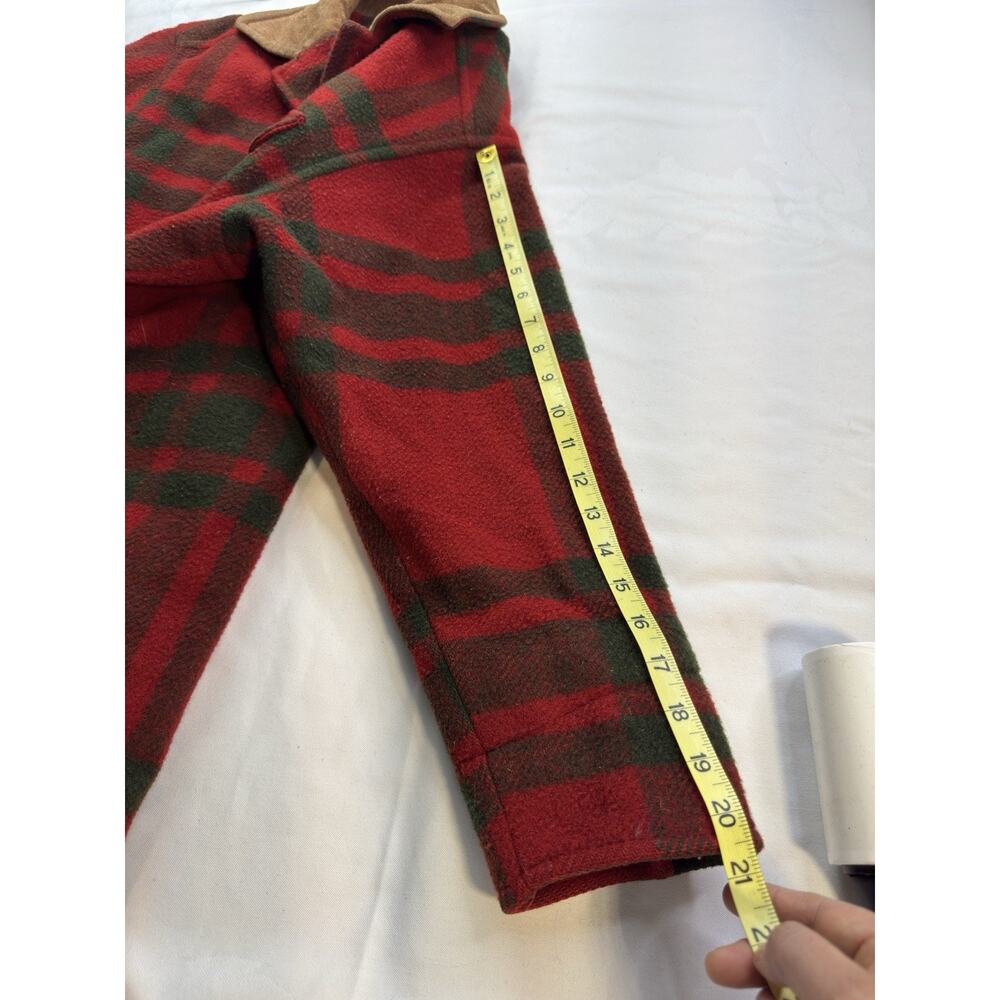 vtg‎ Forenza  Women's  4 Red plaid Wool Coat  80s/90s Wood Buttons Suede Collar - Picture 7 of 16